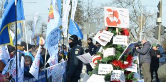 Protest sindical în fața Palatului Cotroceni